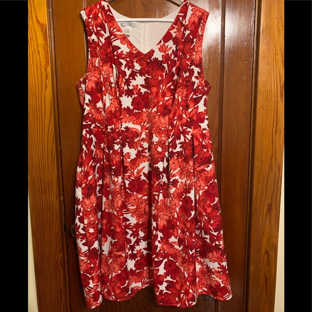 London Times Dress w/ Pockets
